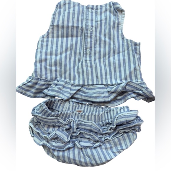 Cat & Jack blue and white stripe 2pc ruffle back bottoms  3/6 months k135 - Picture 2 of 3